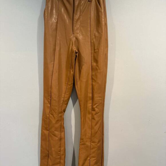 Abercrombie & Fitch Ultra High Rise The Skinny Faux Leather Pants - Picture 1 of 4